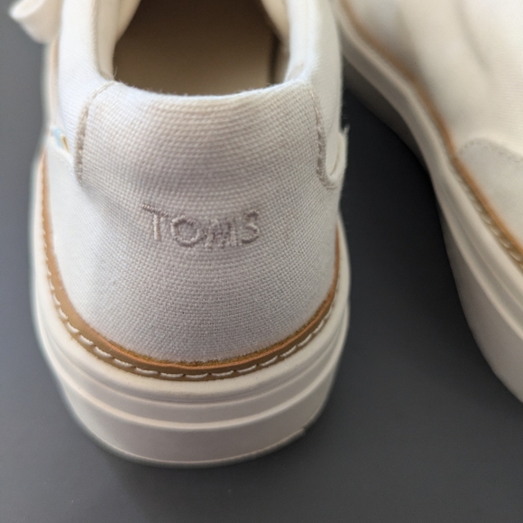 TOMS Alex Orthopedic Sneakers - Picture 4 of 8